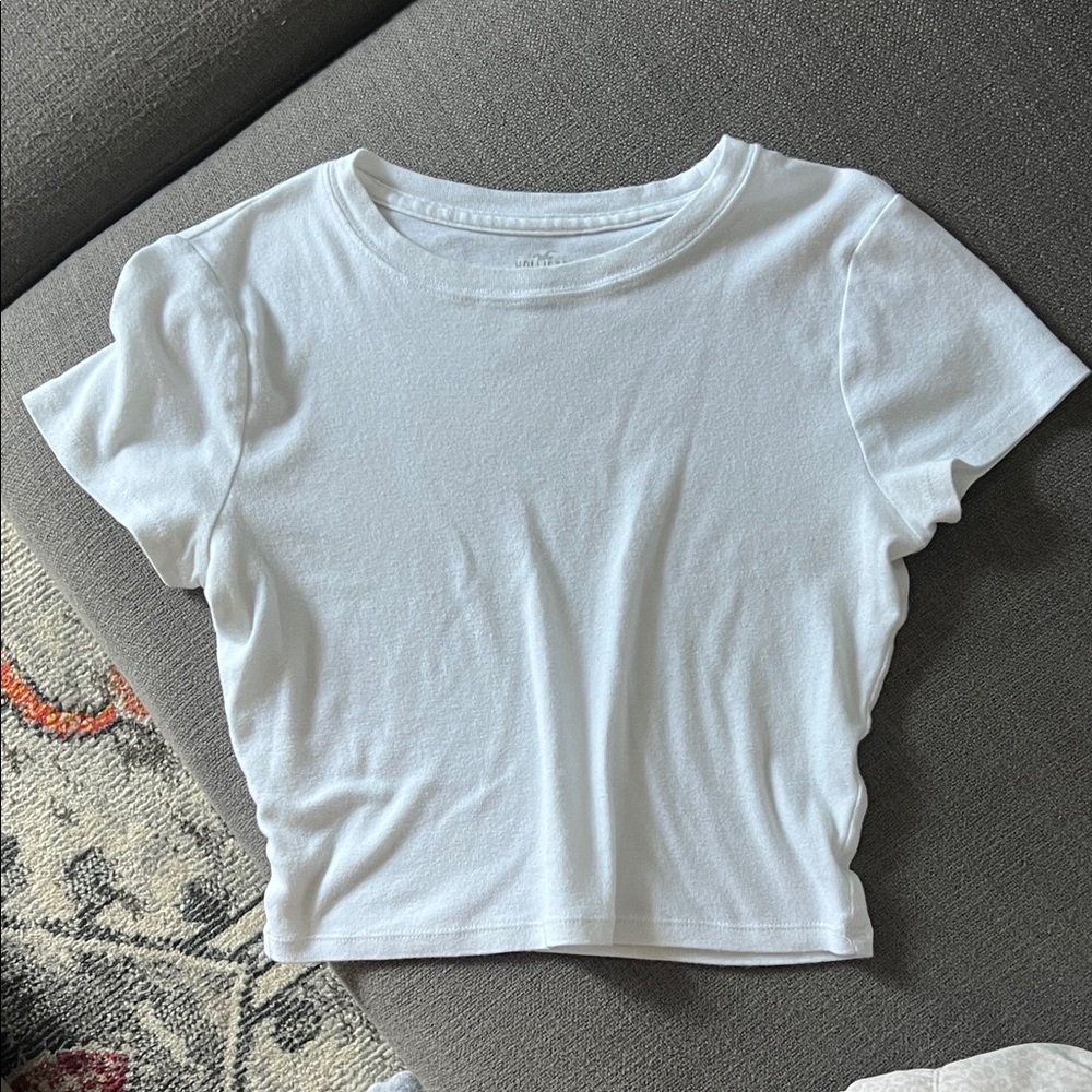 Hollister white tee